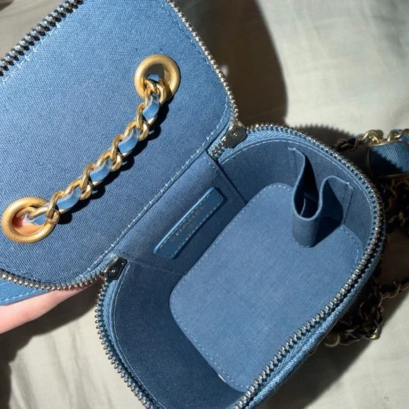 Perfect Condition Chanel Blue Denim Vanity Mini Bag - Picture 5 of 5